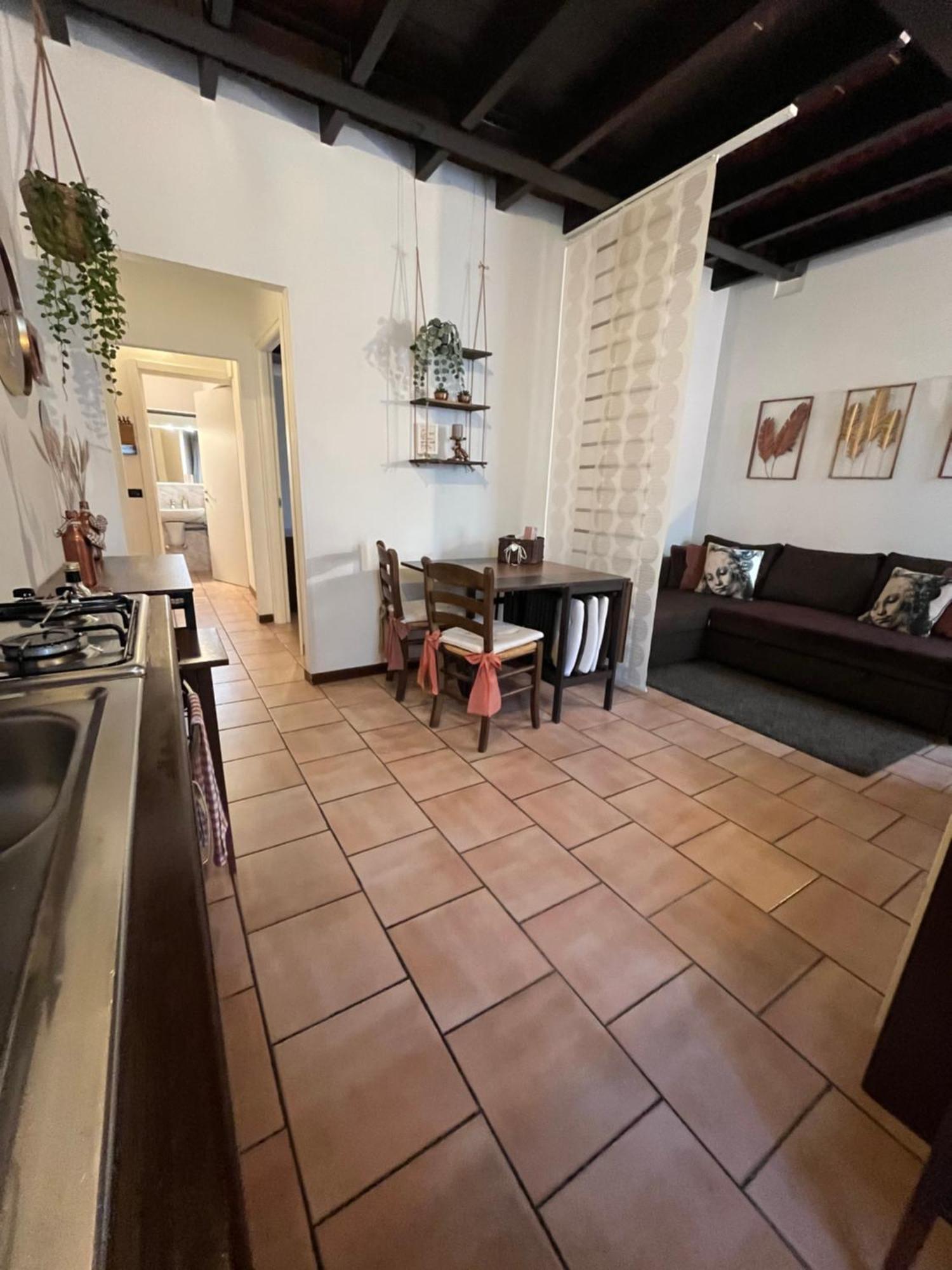Appartement Porto Valentino 2 à Sirmione Extérieur photo